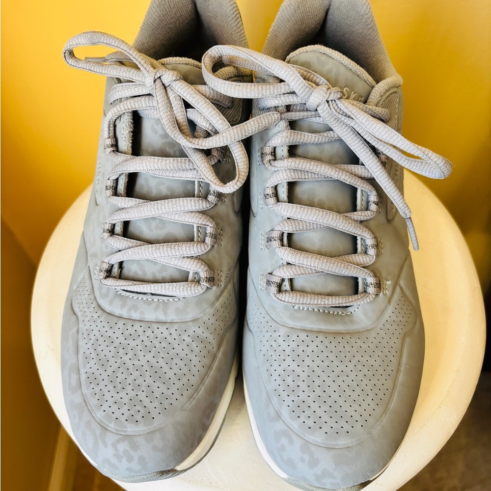 Skechers Women’s Gray Leopard Print Air Cushion Sneakers - Picture 6 of 11